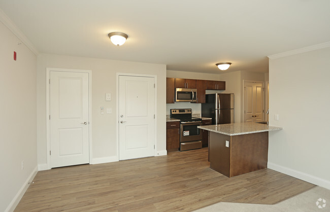 2BR, 2BA_1029SF - Hudson Square