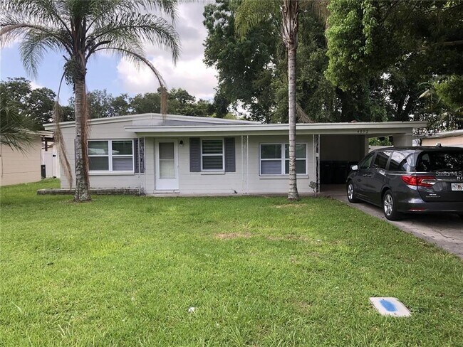 Foto del edificio - 4052 Montrose Ct