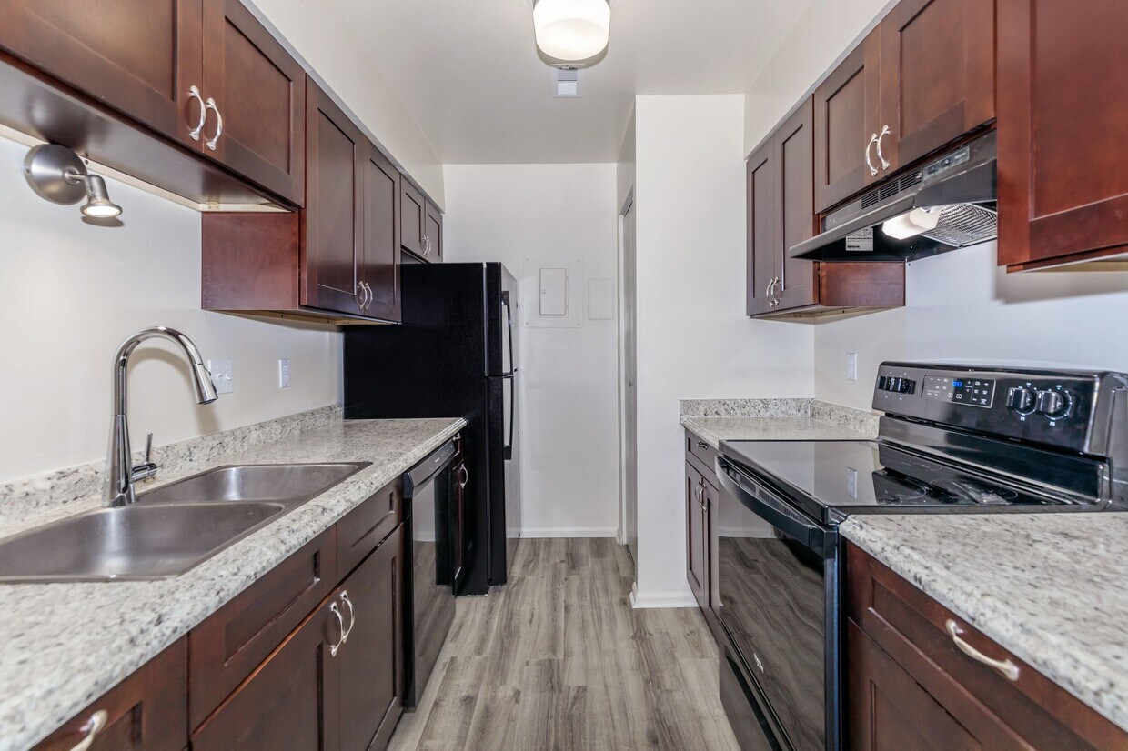 Foto principal - Woodbridge Place