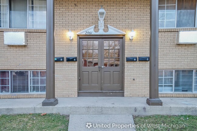 Building Photo - 2961 Taft Ave SW