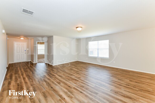 Foto del edificio - 8036 Autumn Creek Trail
