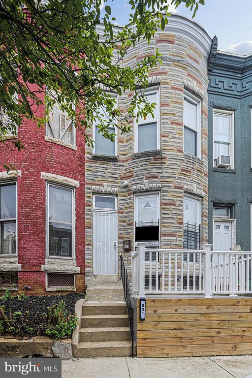 Primary Photo - 521 E 23rd St