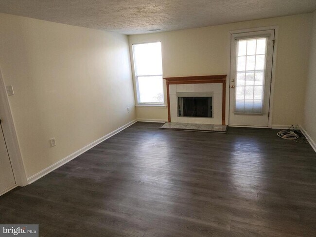 Foto del edificio - 3933 Greencastle Rd