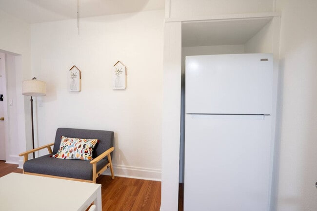 Foto del edificio - 444 Ponce de Leon Blvd