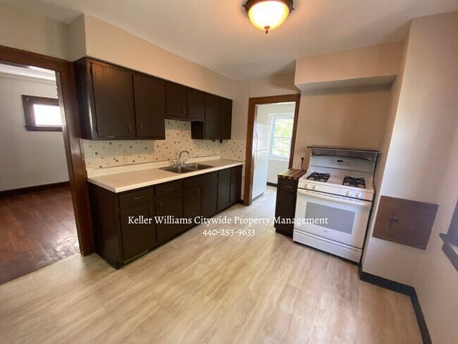 Foto del edificio - 3 bedroom 1 bath single family rental