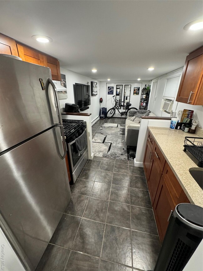 Building Photo - 81 Brookline Ave