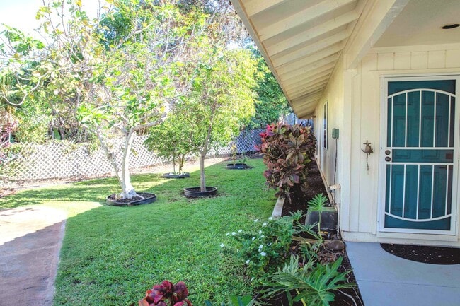 Building Photo - Live and Work Remotely on Maui in this Ful...
