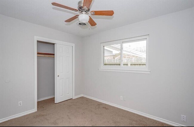 Building Photo - 3410 Truxton Dr