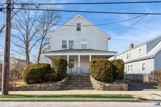 Building Photo - 20 Parker Ave