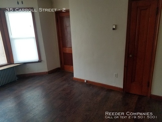 Building Photo - 1 bedroom studio ALL utilities included!!