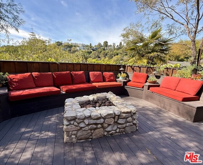 Foto del edificio - 2566 Verbena Dr