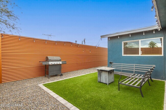 Foto del edificio - 1625 W Buckeye Ln
