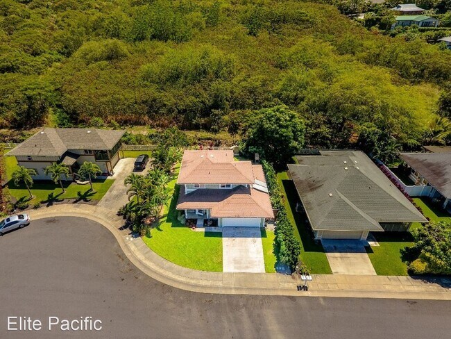 Building Photo - 4 br, 2.5 bath House - 75-631 N Mea Lanaki...