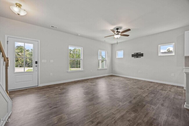 Foto del edificio - 200 Beacon Hl Rd