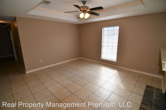 Building Photo - 2 br, 1 bath House - 5148 Cumberland Cove