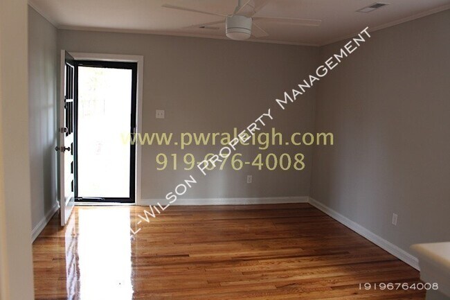 Foto del edificio - 2206 Bernard St