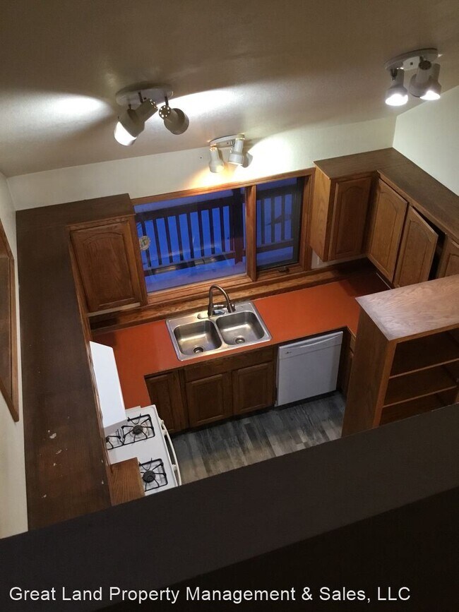 Building Photo - 20505 Leprechaun Dr