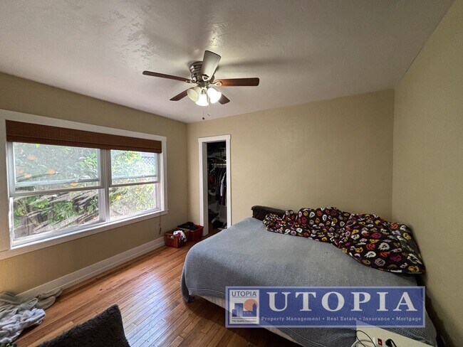 Foto del edificio - ROOM FOR RENT- Charming home on the lower ...