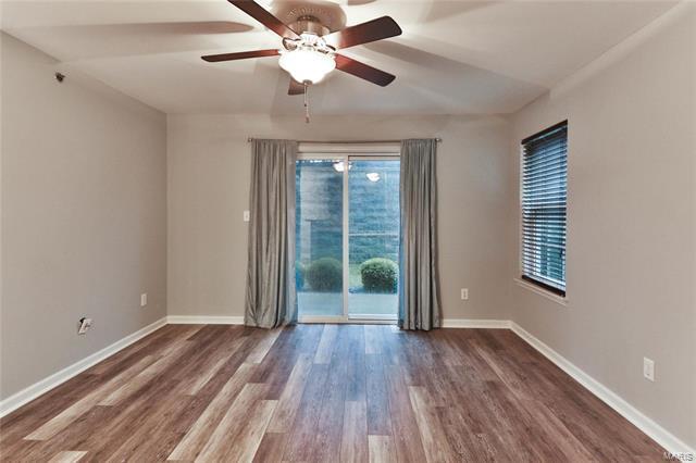 Building Photo - 5102 Spring River Dr