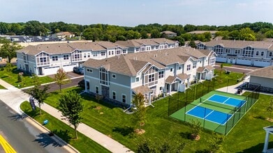 Interior Photo - Gateway Court Townhomes - Shakopee, MN