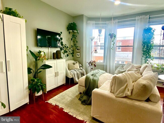 Foto del edificio - 4262 Manayunk Ave