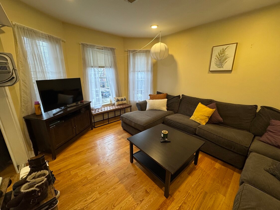 Photo - 10 Jay St. Unit 2