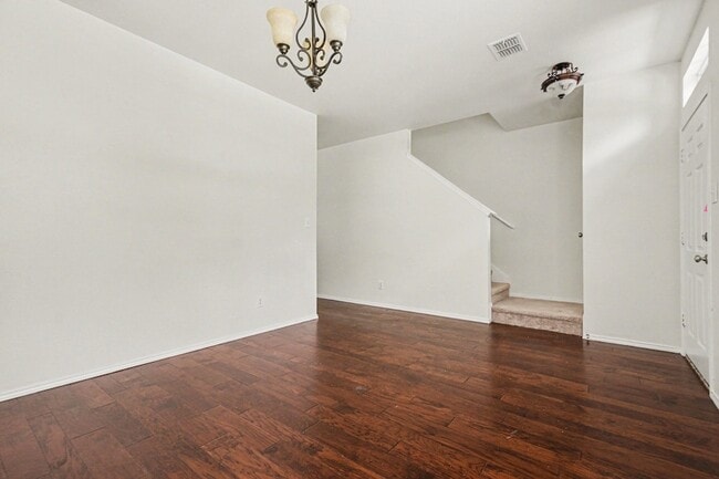 Building Photo - 1578 Mahogany Dr