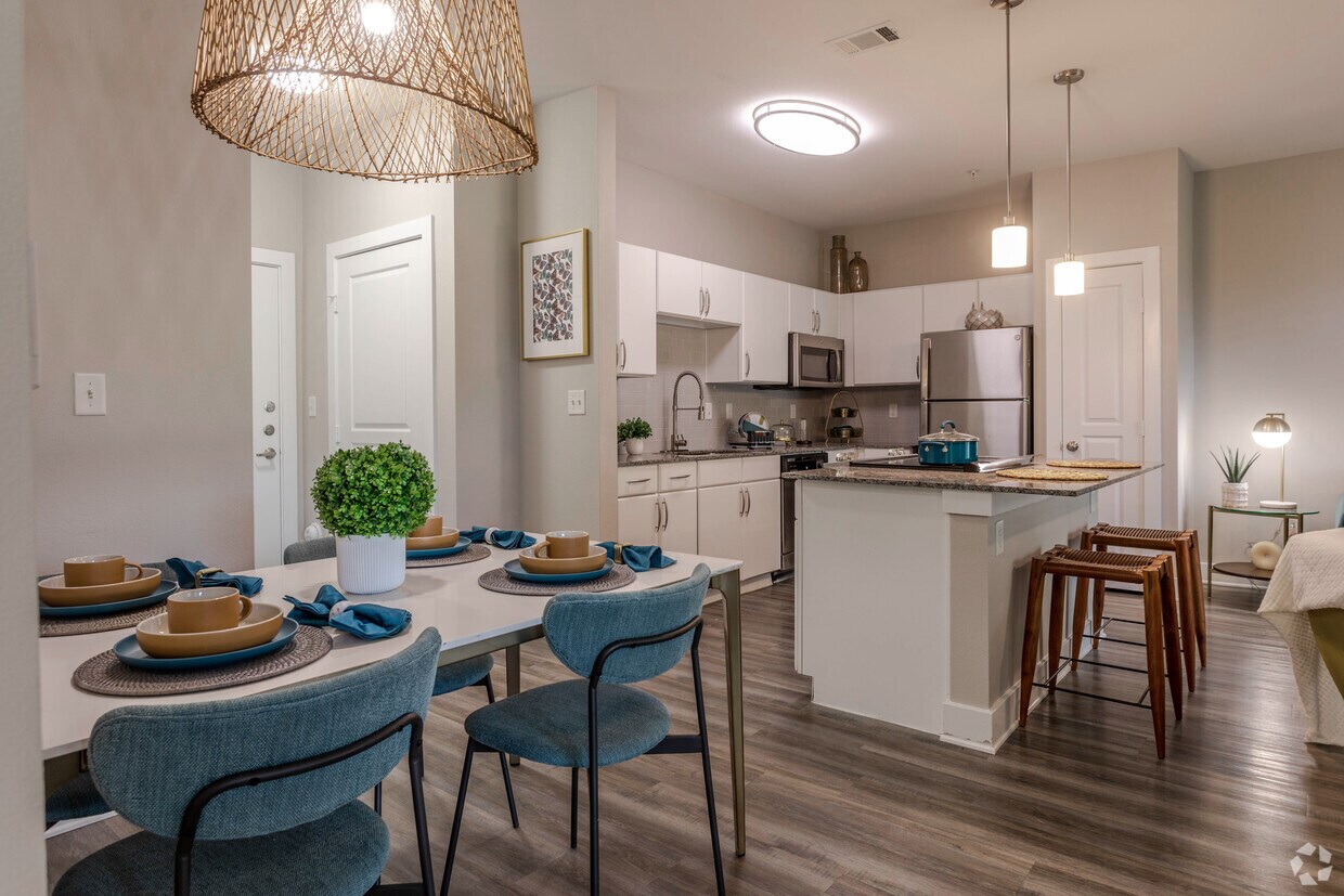 Centreport Lake Luxury Apartments Apartments 14301 Centre Station Dr Fort Worth, TX