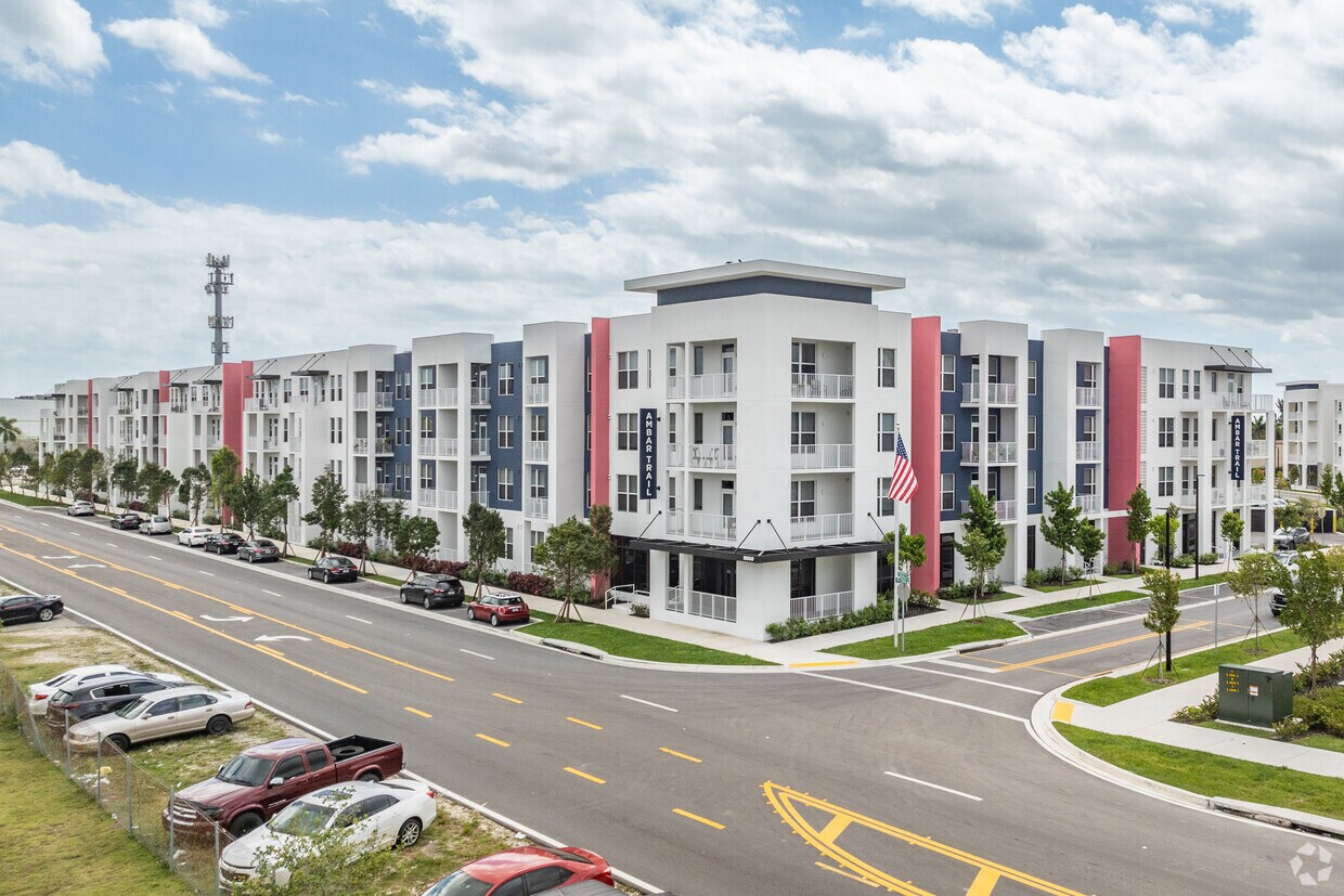 Ambar Trail Apartments in Homestead, FL