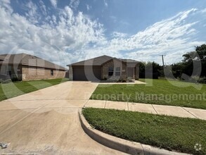 Building Photo - 2702 Marotto Wy