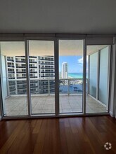 Building Photo - 1830 S Ocean Dr
