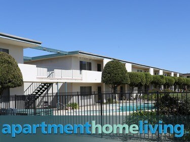 Apts. - 713 E Park Ave
