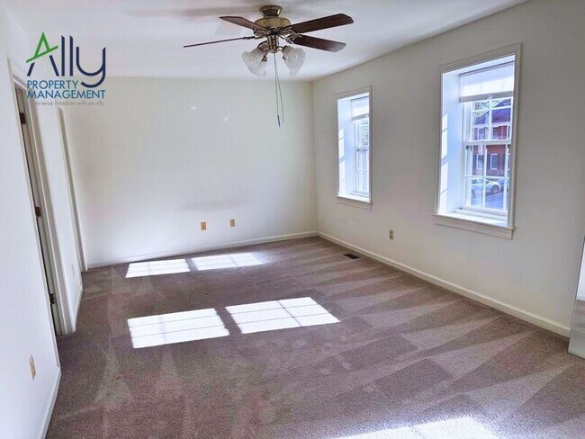 Foto del edificio - 1515 Westfield Ct