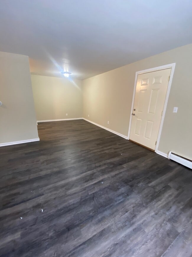 Building Photo - Sibley Bush Apartments (Sibley Bush Apartments LLC)