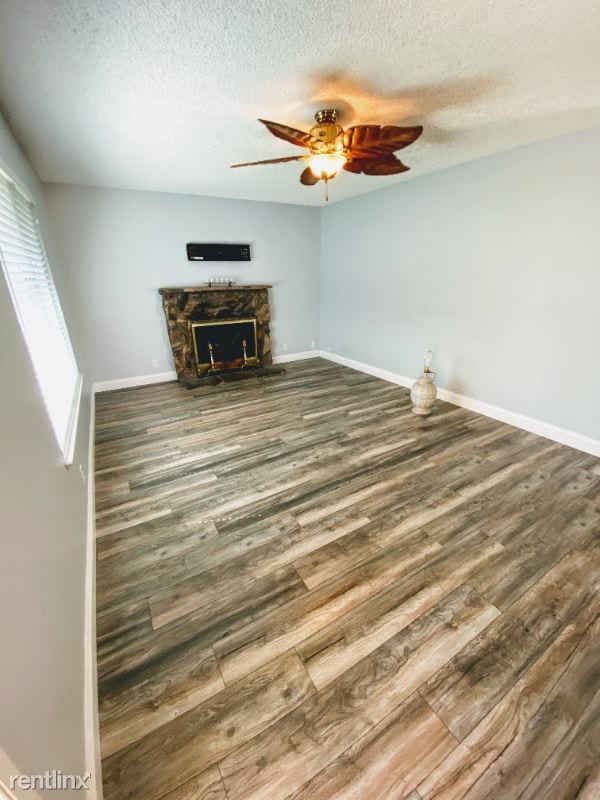 Building Photo - 4 br, 2 bath House - 6825 Duckling Way