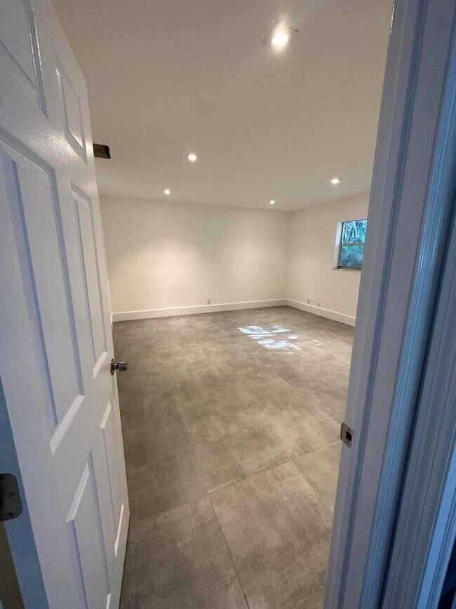 Foto del edificio - 4546 SW 51st St