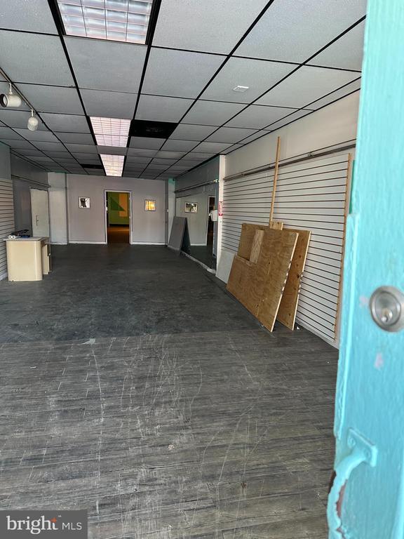 Building Photo - 1192 Yorkship Square