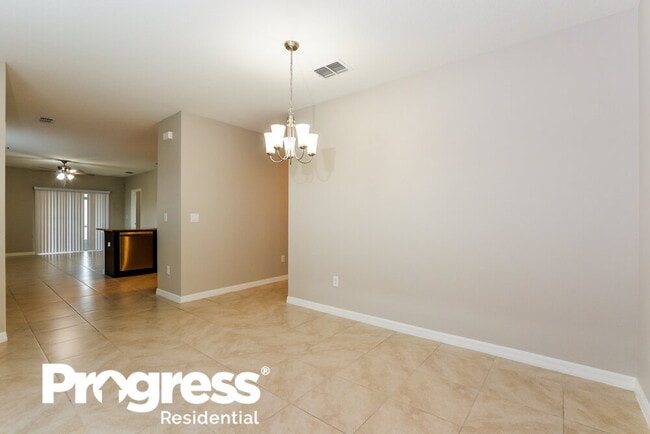 Foto del edificio - 3069 Timber Hawk Cir