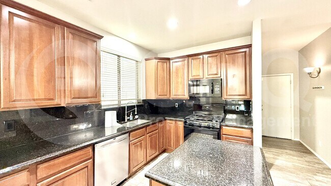 Building Photo - 26154 N 67th Ln