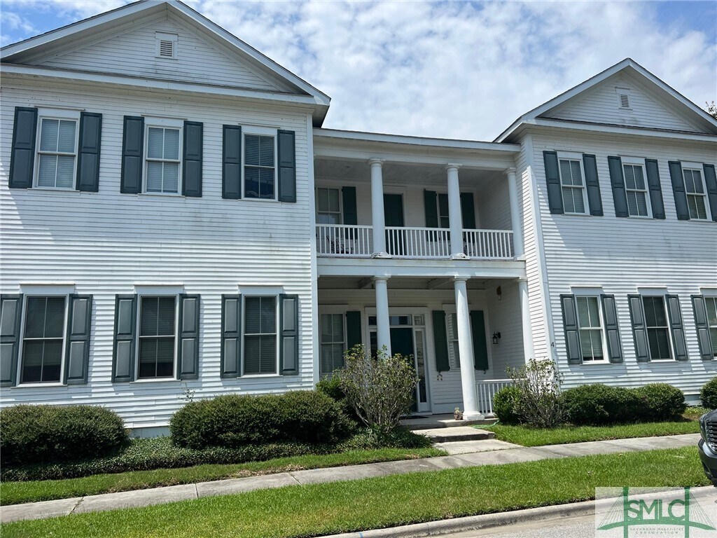 4 Crabapple Cir, Savannah, GA 31407 Condo for Rent in Savannah, GA