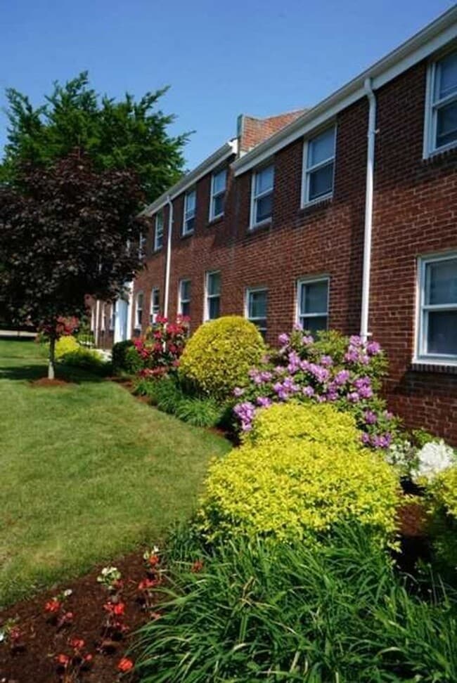 Interior Photo - Shawomet Gardens Apartments
