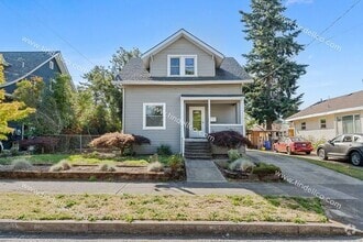 Building Photo - 7207 N Jordan Ave
