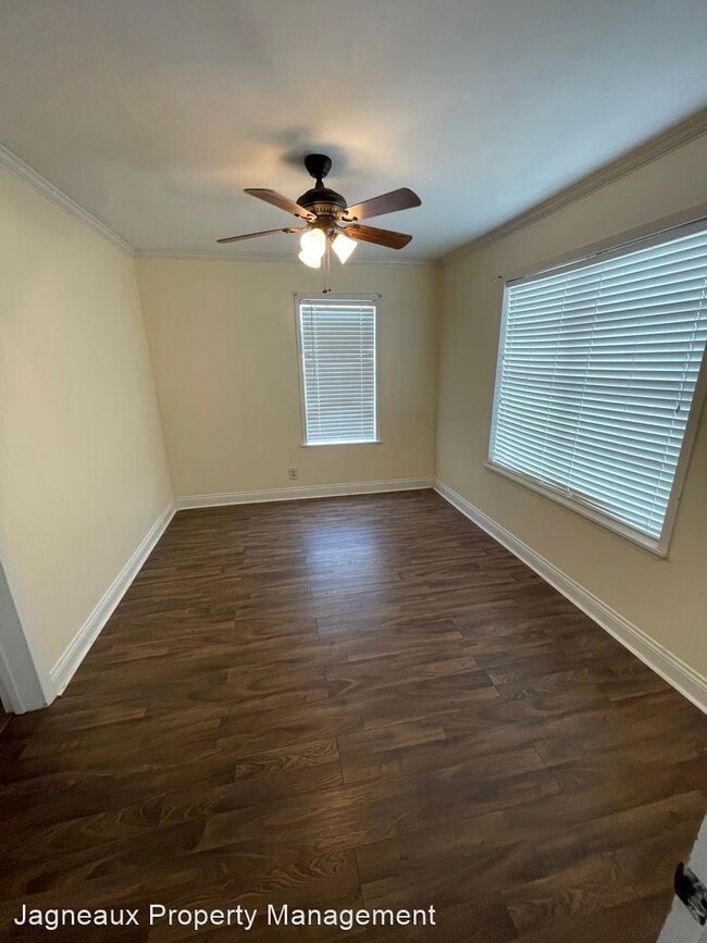 Building Photo - 3 br, 2 bath House - 518 Cherry St