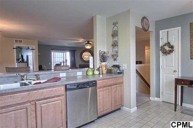 Building Photo - 311 Thrush Dr