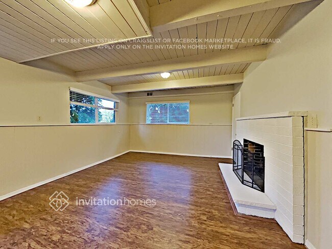 Building Photo - 4418 69th Ave Ct W