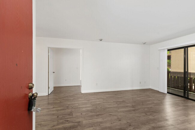 Building Photo - 10284 Black Mountain Rd