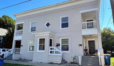 Building Photo - 202 Straight Ave SW