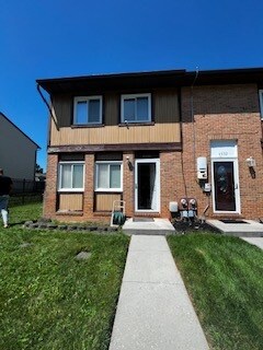 Foto principal - 6530 Woodgreen Cir