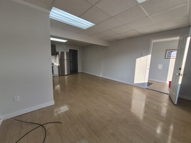 Photo du bâtiment - 10535 Rue Principale