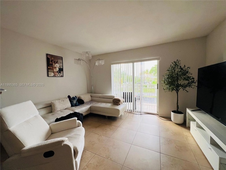 Photo - 8200 SW 210th St Unit 113